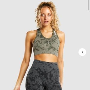 Gymshark Adapt 💚 Camo Seamless Sports Bra - Green